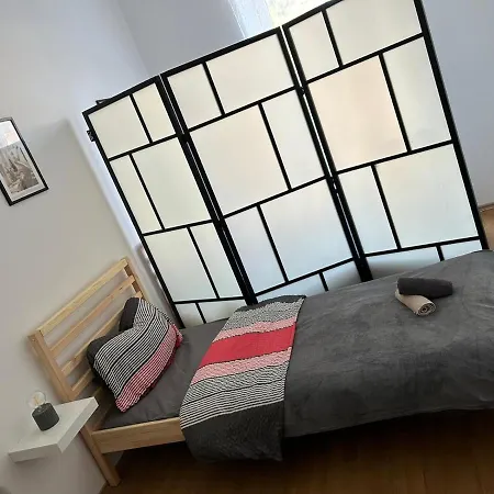 Studio-apartment In Zentraler Lage Graz