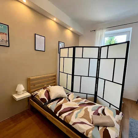 Apartamento Studio-apartment In Zentraler Lage