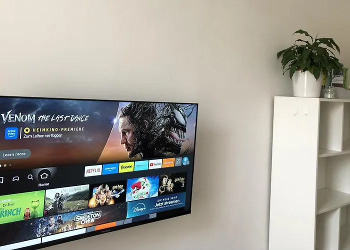 Studio-apartment In Zentraler Lage 格拉茨